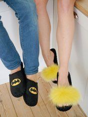 Набор домашних тапочек Family Классические Batman закрытые черные и Пушистики с натуральным мехом песца Восход Солнца 36-37, 40-41