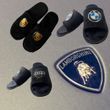 Домашние тапочки с оригинальным авто-значком