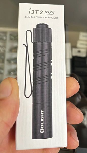 Маленький фонарик Olight i3T 2 EOS