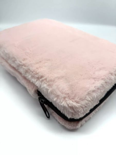 Подарунковий бокс із хутра персикового кольору FAM_box-fur-peachy фото